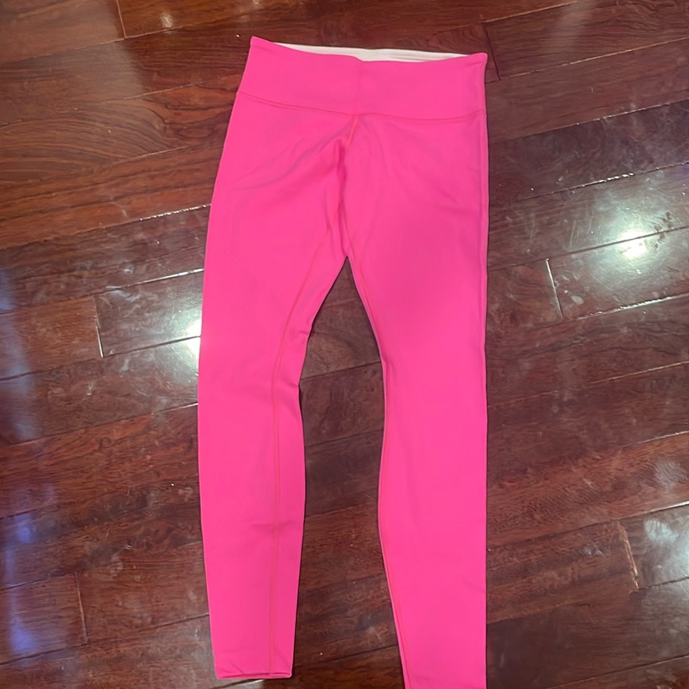 Lululemon hot pink leggings